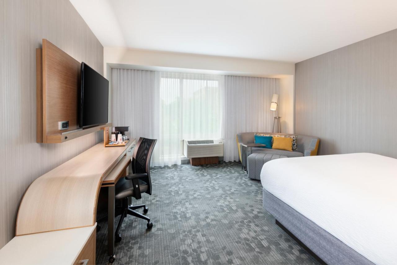 Courtyard By Marriott Atlanta Alpharetta/Avalon Area Hotel Luaran gambar